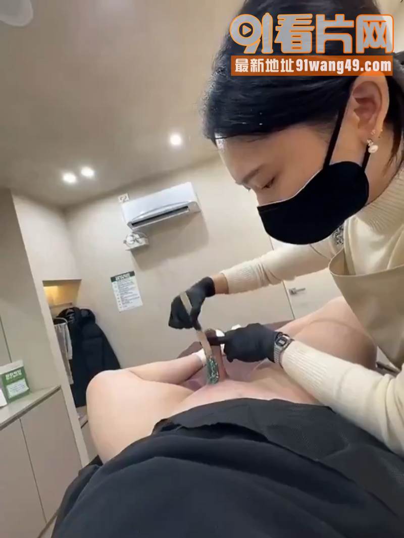 小伙自拍去美容院找美女美...（4）