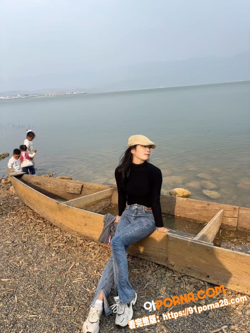 极品高颜值萝莉COS黑丝...（1）