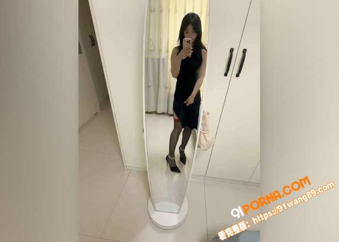 清纯学生妹 金主订制福利...（1）