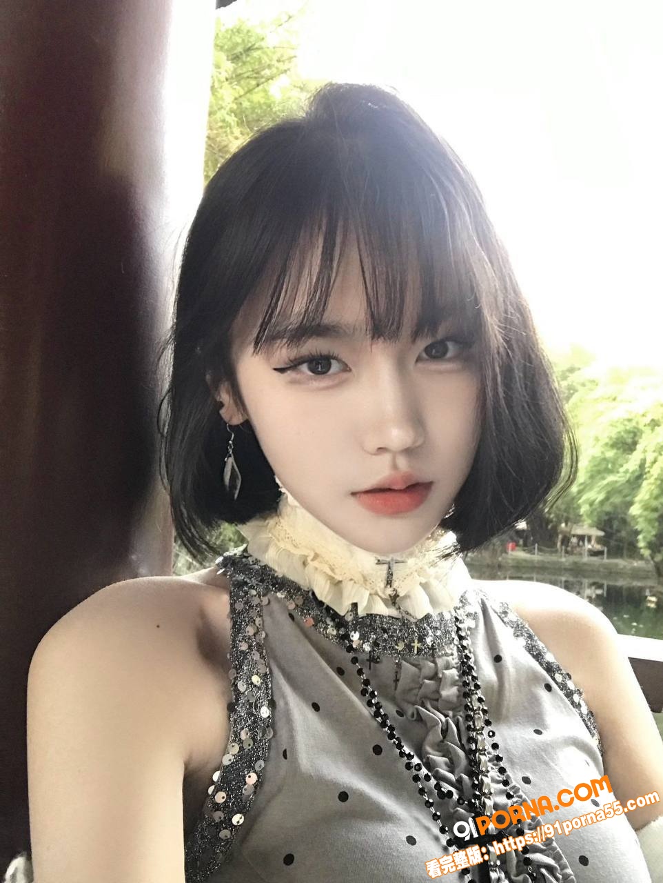 顶美颜值御姐酒店私拍泄密...（1）