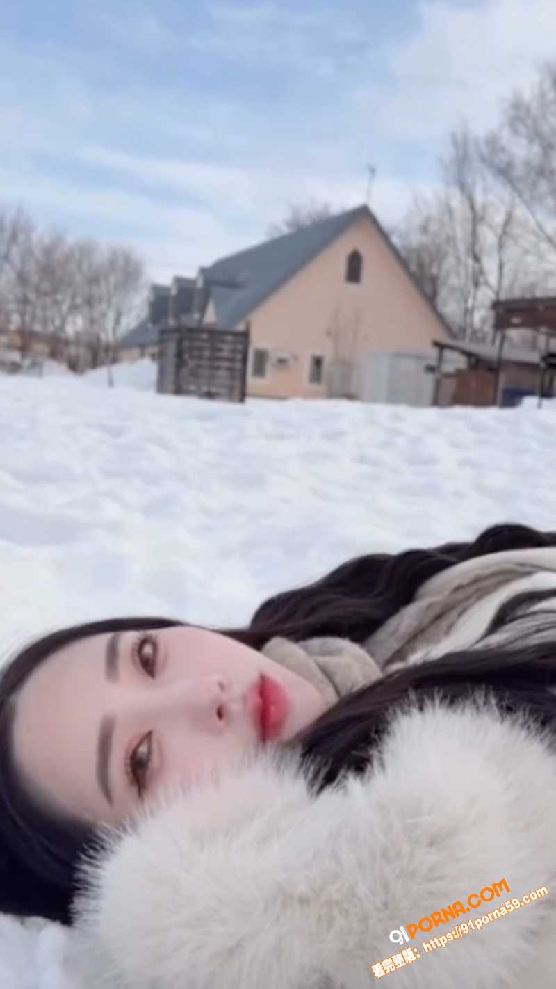 超高颜值奔驰女销售私密视...（6）