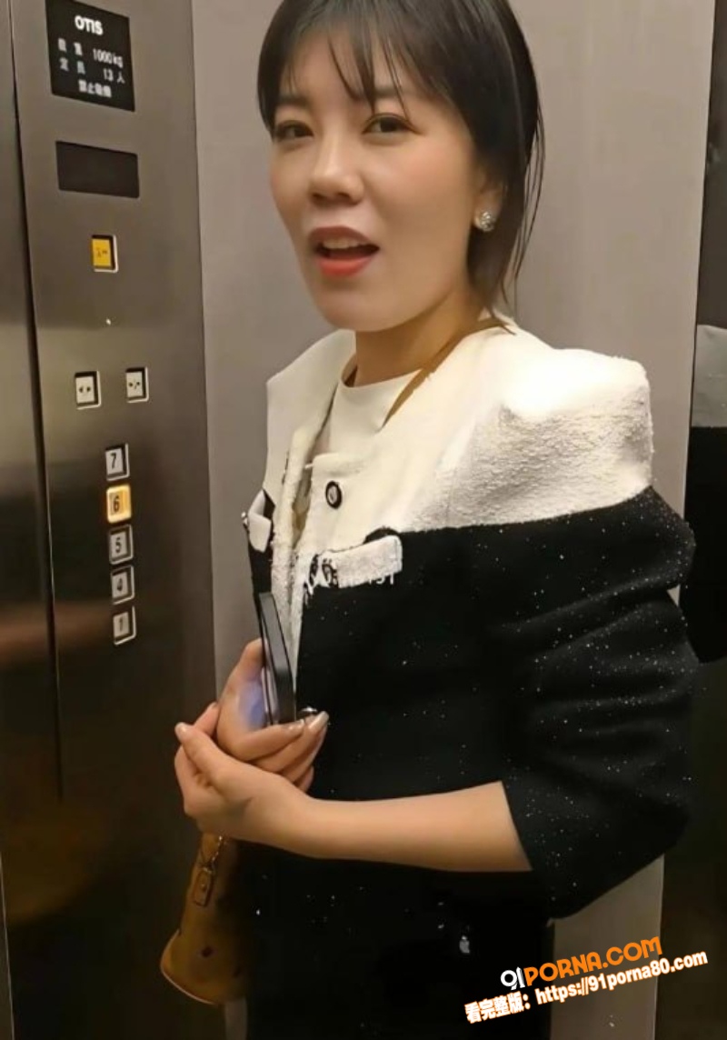 孙晔子电梯丰腴少妇蜘蛛侠...（1）