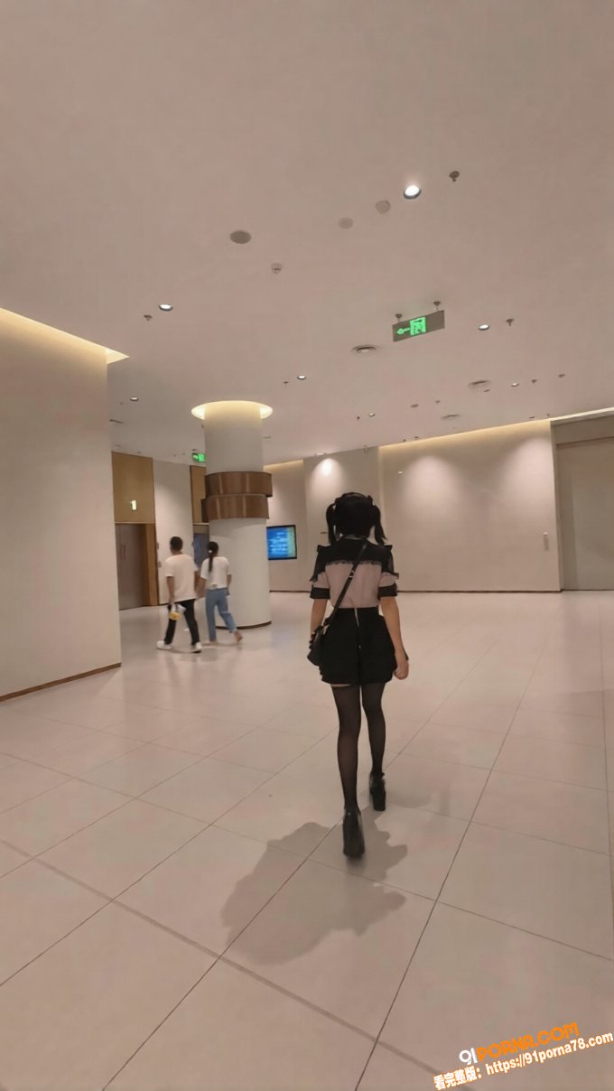 咕姆gomu深夜尾行调教...（3）