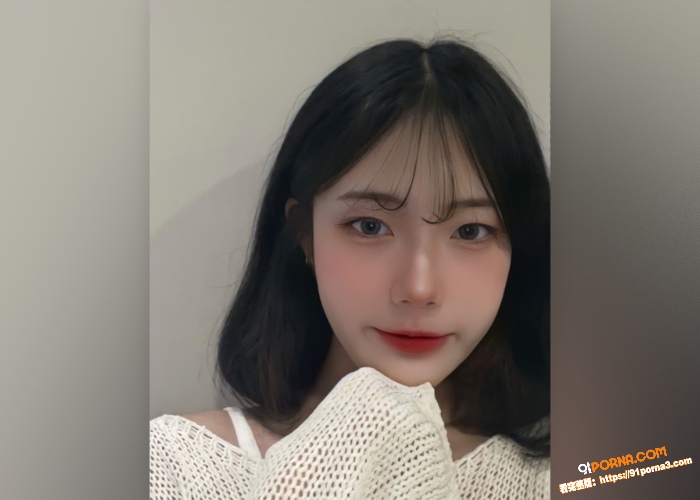 高颜值人妻，付费视频流出...（3）
