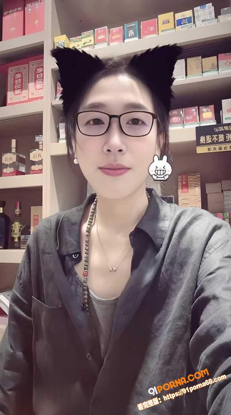 山西运城超市老板娘 带儿...（1）