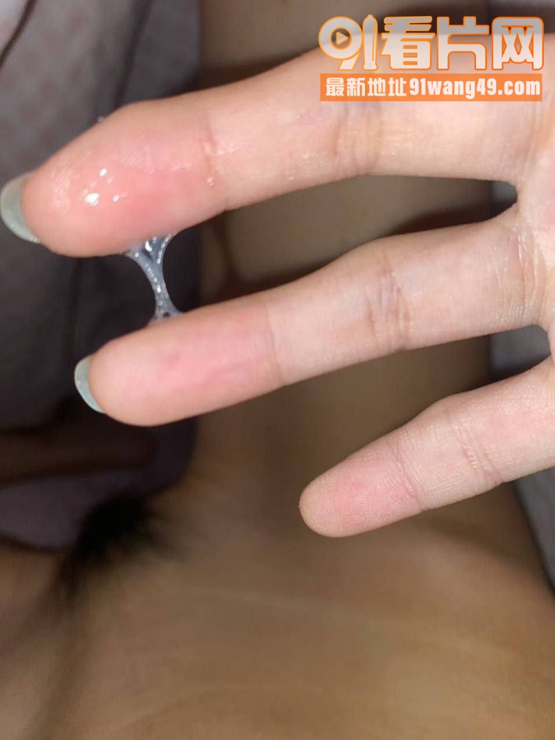 重庆财经学妹性感照泄密 ...（10）