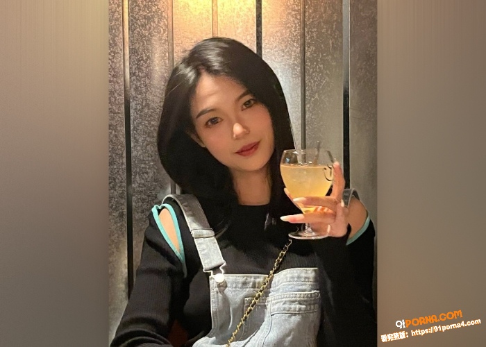 推特极品福利姬 下面有颗...（1）
