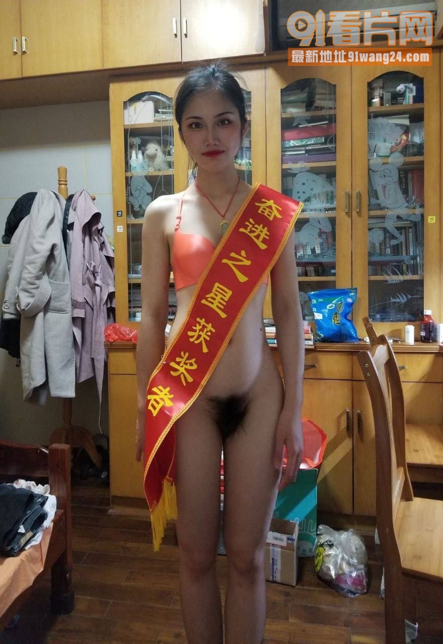 四川自贡大四女学生 蒋雯...（2）