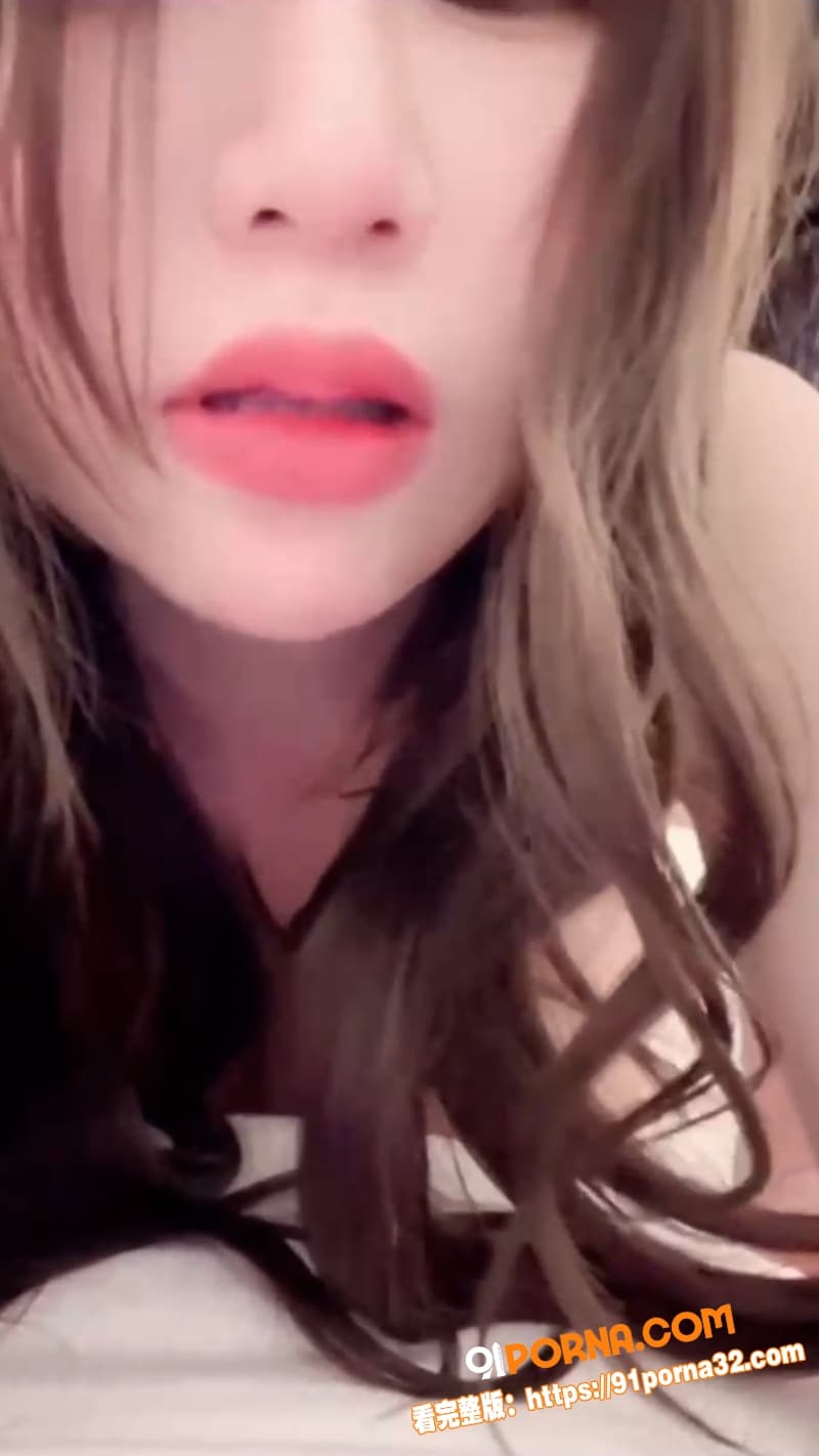 高颜值反差女神偷情诱惑 ...（13）
