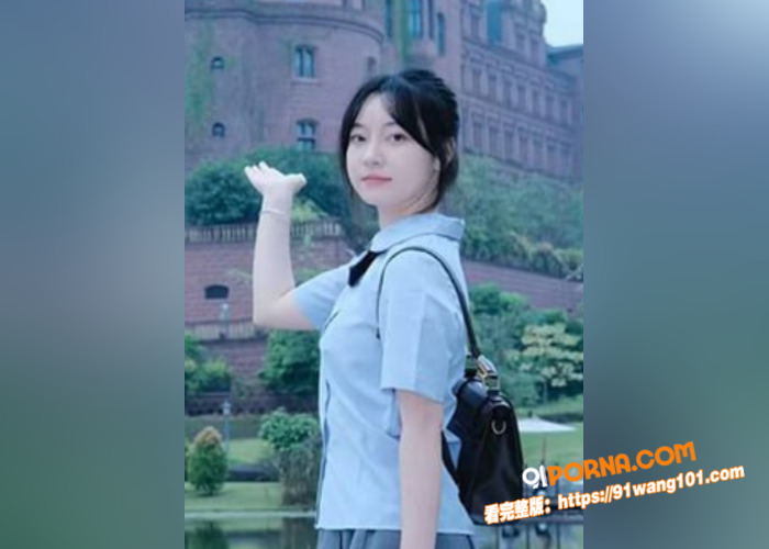 广东东莞01年甜妹 刘鑫...（1）