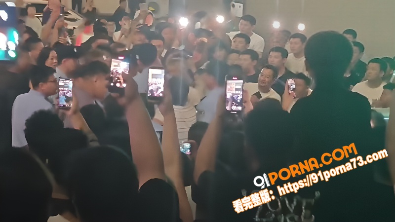 河北廊坊胜芳广场 女主播...（2）