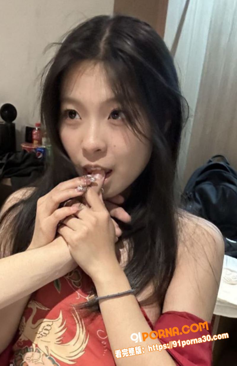 福建清纯女大和男友私拍视...（1）