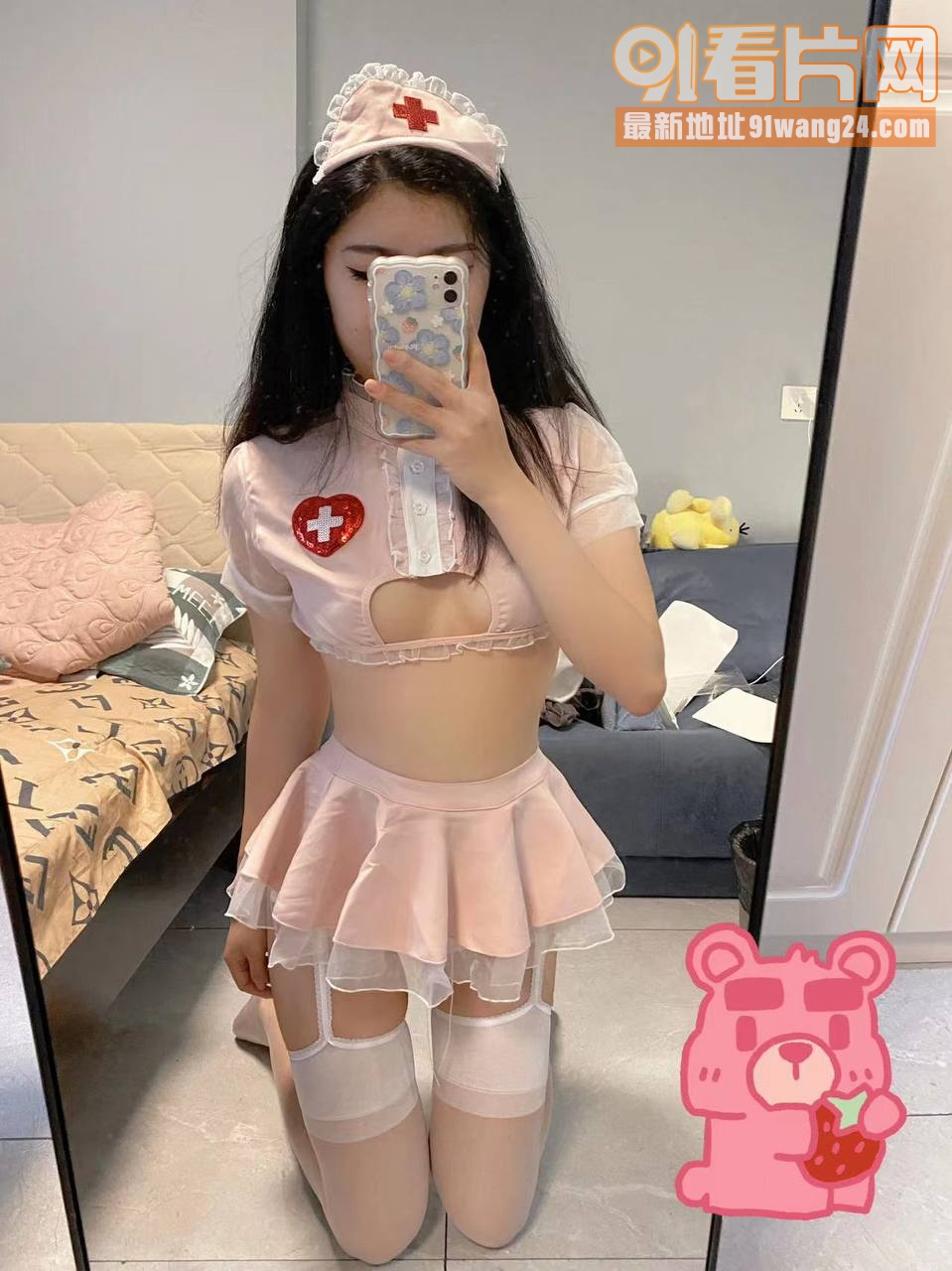 黑龙江的反差婊小母狗 颜...（1）