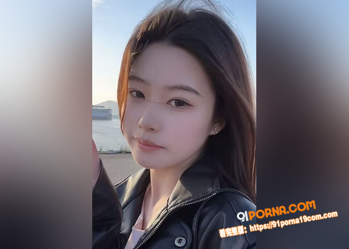 绝色巨乳美女下海直播圈钱...（1）