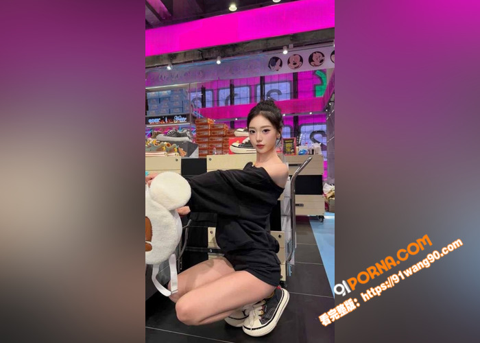 绝美女大学生 和男友大玩...（2）