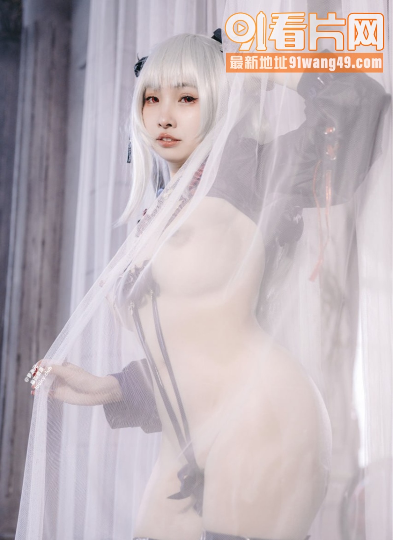 极品白嫩萝莉福利姬 慕慕...（2）