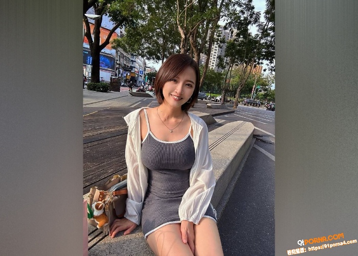 高质量人妻 酒店换来销魂...（1）