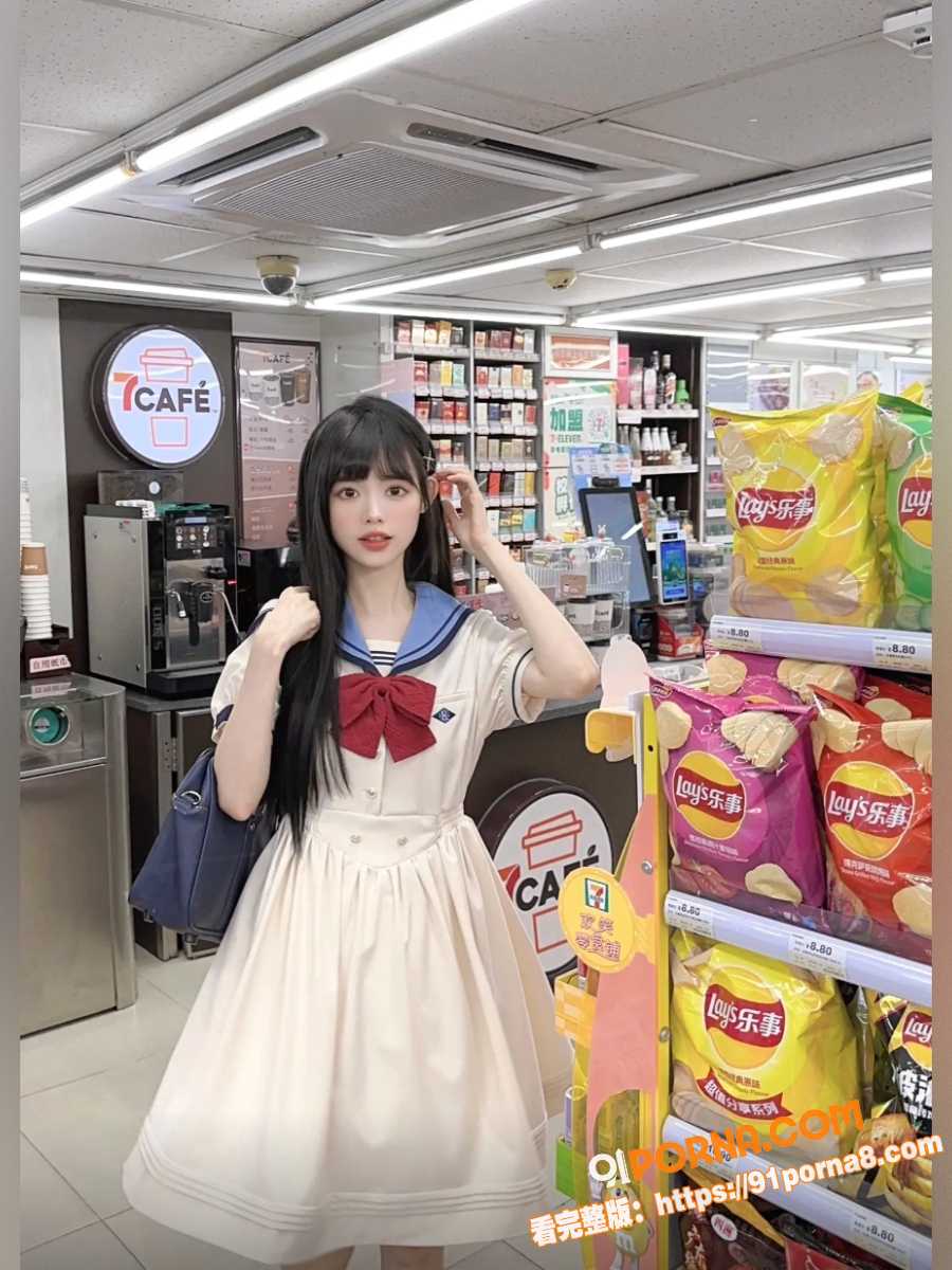 亲生女儿不听话就用大屌塞...（6）
