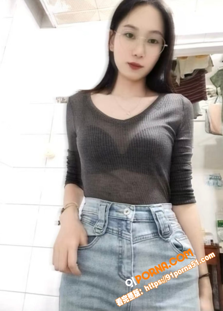 气质美少妇超反差一面流出...（2）
