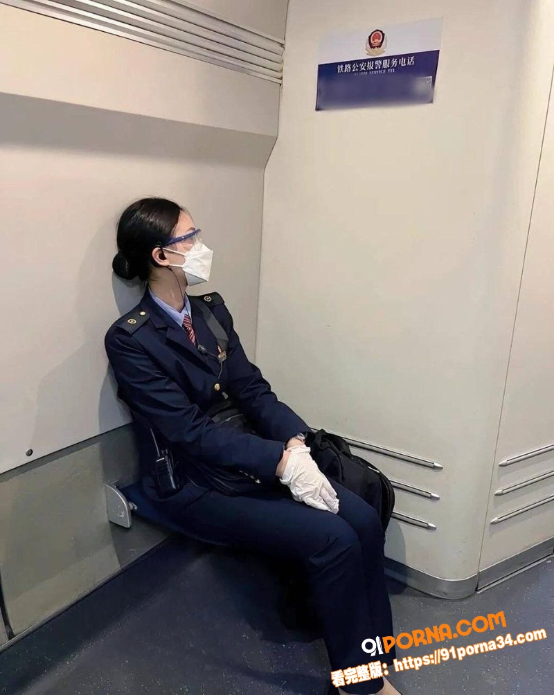 推特反差母狗 乘务盈盈 ...（4）