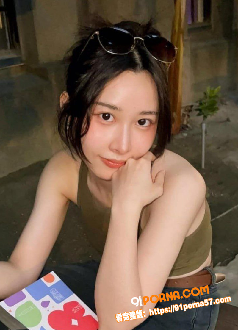 台湾网红女警 曾羽榛 被...（2）