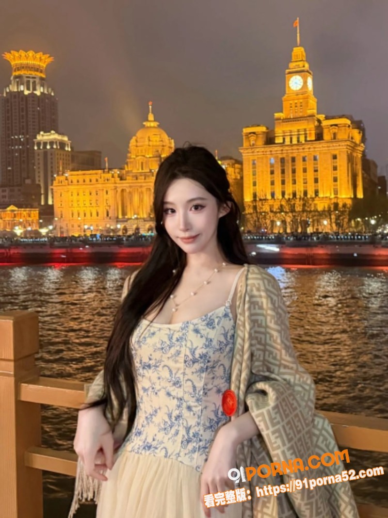 上海交大清纯女大学生 李...（2）