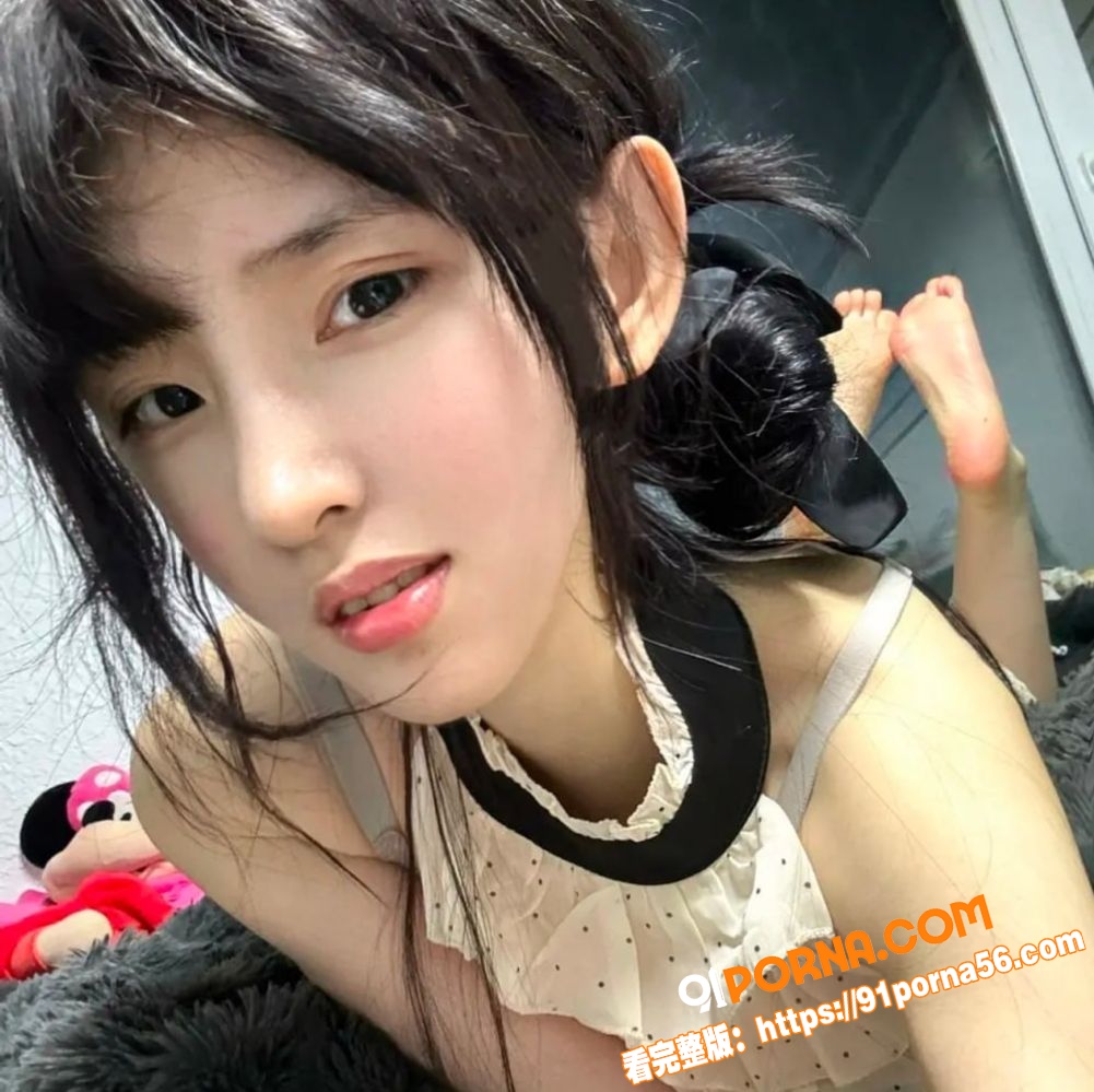 反差高颜值女大网红露出自...（2）