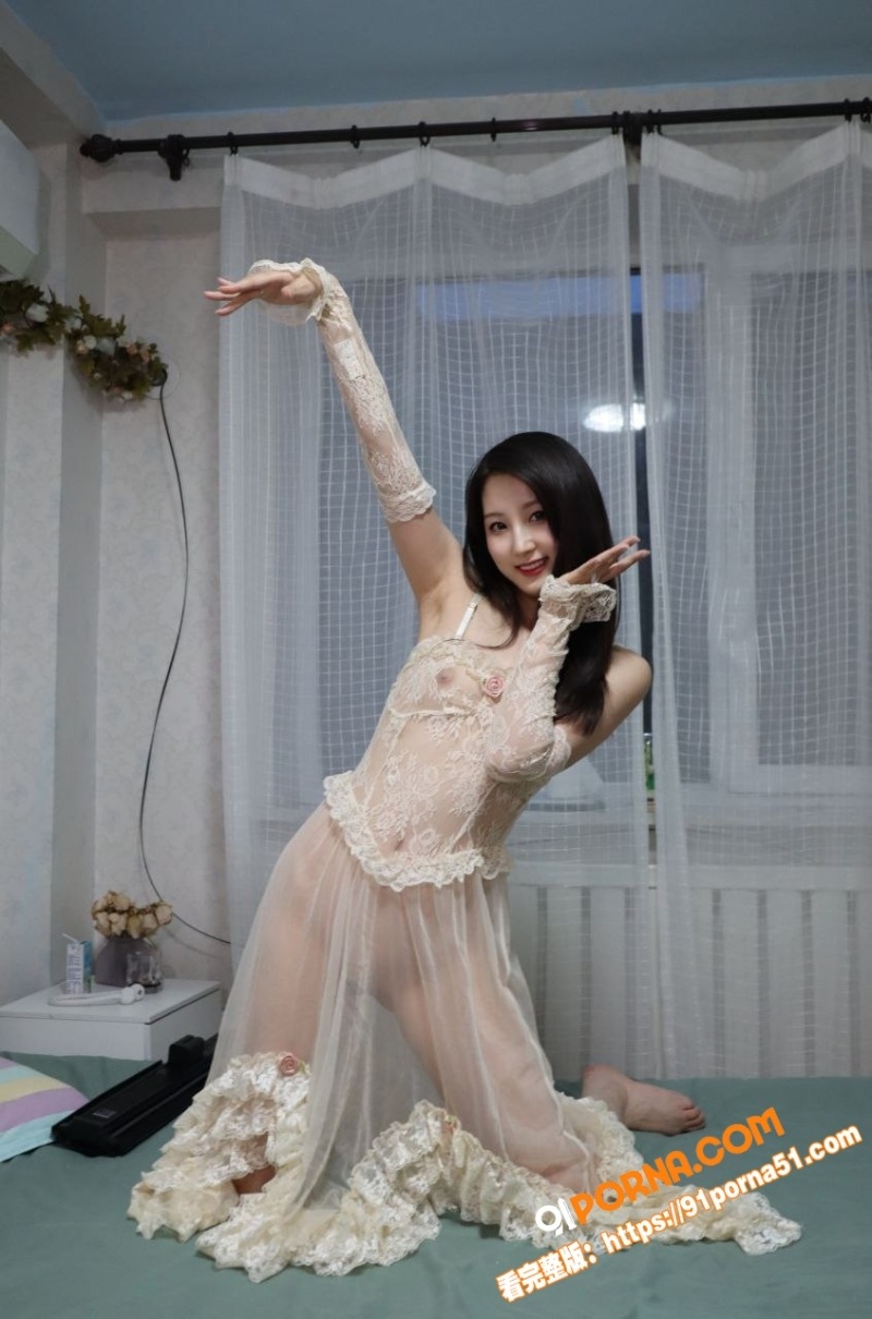 超顶白月光极品校花眼镜妹...（4）