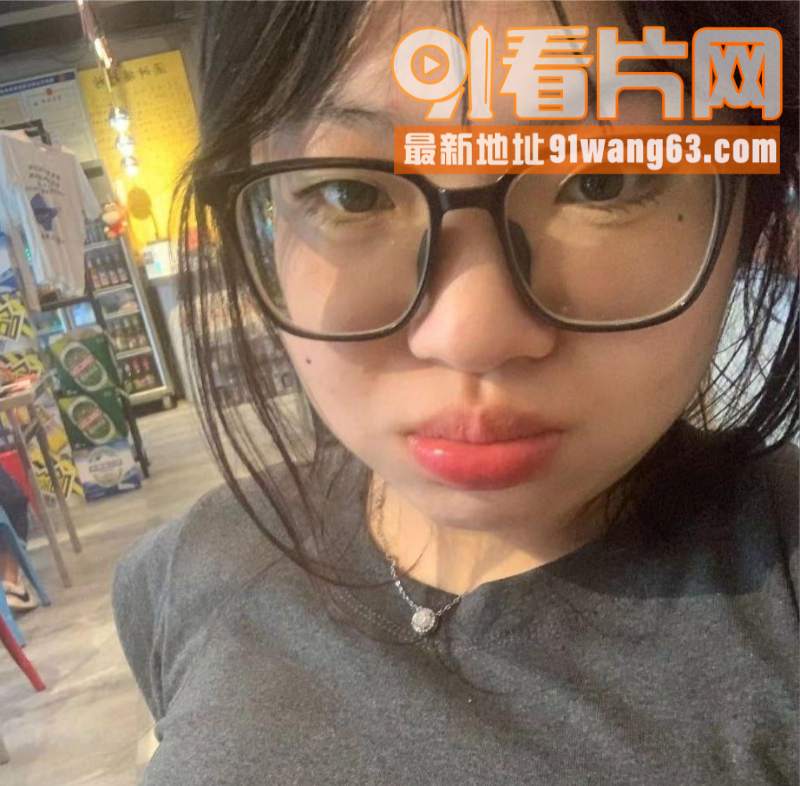 19岁合肥大一女生 刘佳...（1）