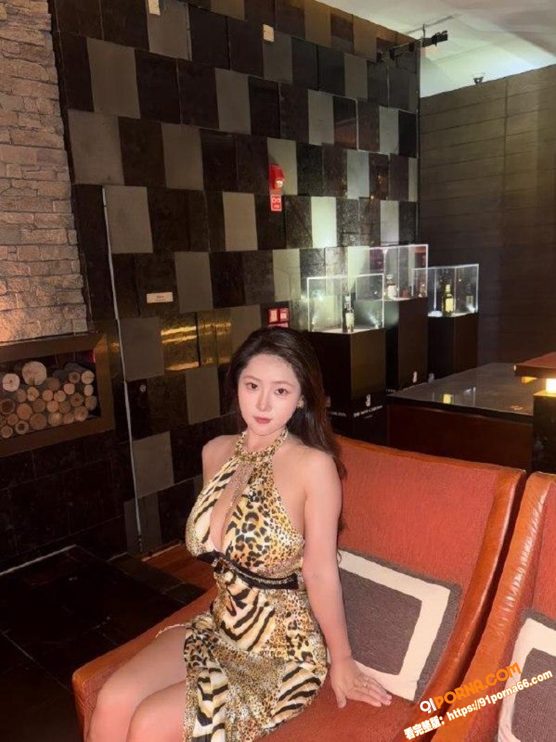 抖音网红 成都朵朵 擦边...（9）