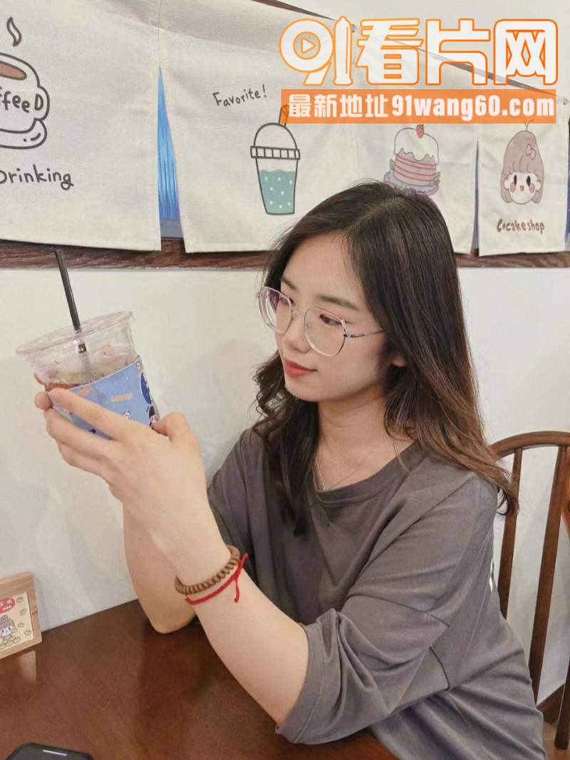 清纯大学生妹子自拍露脸视...（2）