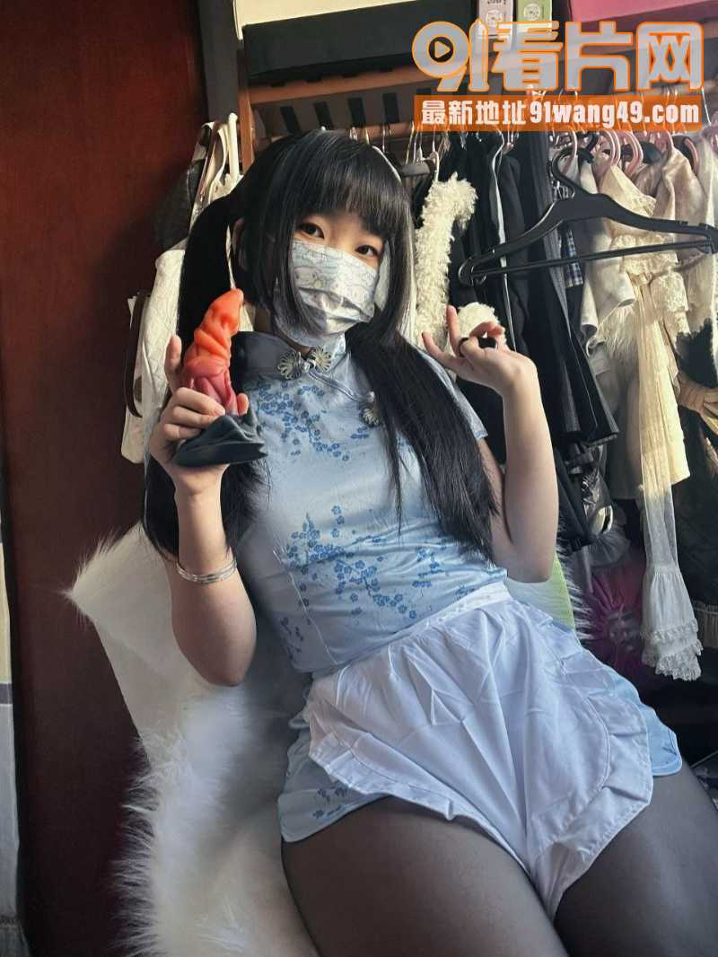 南昌学生妹超短裙甜美诱惑...（1）