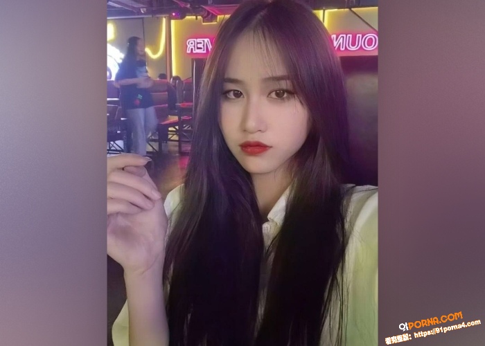 土豪酒店约战熟女人妻 成...（1）
