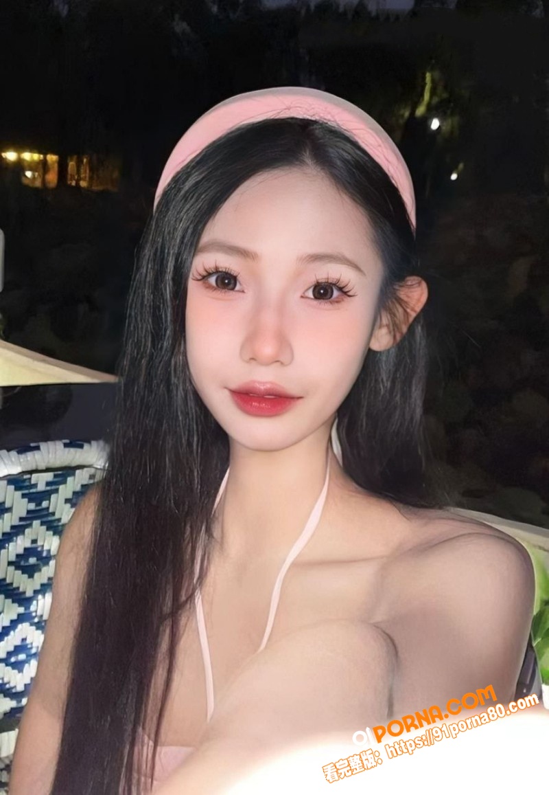 广西民族大学校花 吴芷舒...（2）