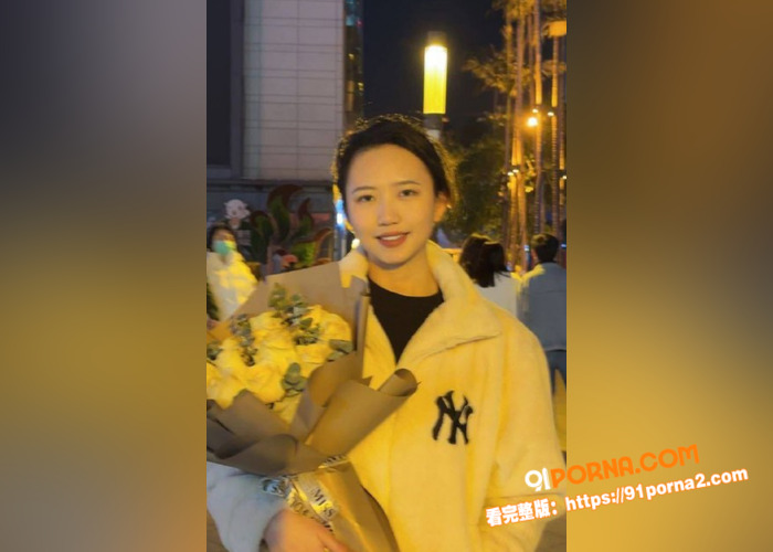 上海高颜值女大学生 闻依...（3）