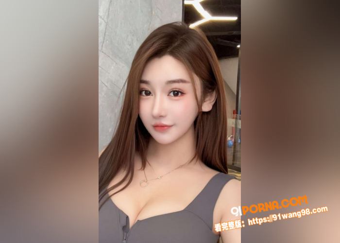 富二代约啪贫乳少妇 在酒...（1）