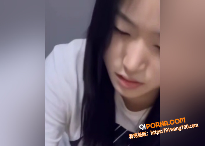 极品学生妹自拍福利视频被...（1）