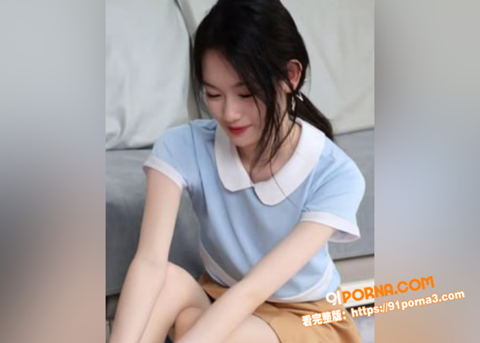 制服姐姐被调教成母狗 好...（1）