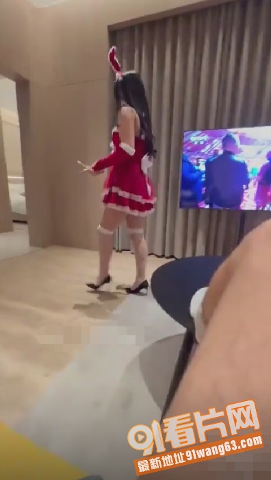 真实姐弟乱伦！大长腿销售...（1）