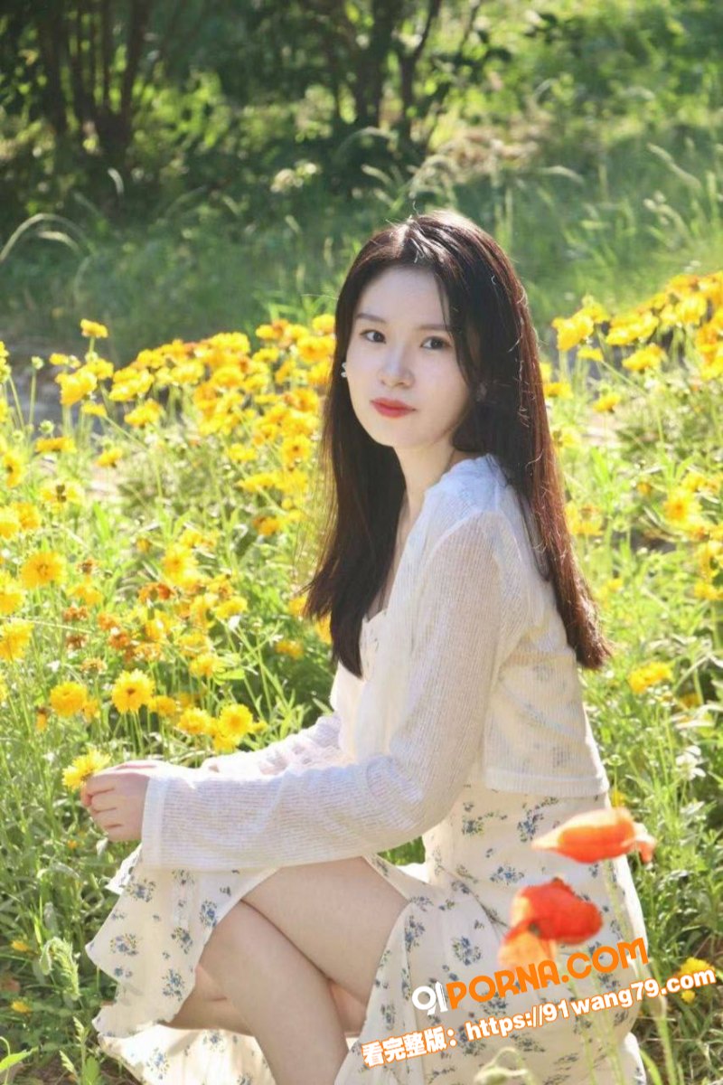 高颜值清纯大三嫩妹 表明...（9）