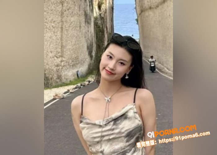 东方演艺集团舞蹈生王姝蒙...（2）