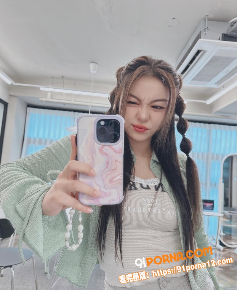 韩国巨乳福利姬 aili...（1）