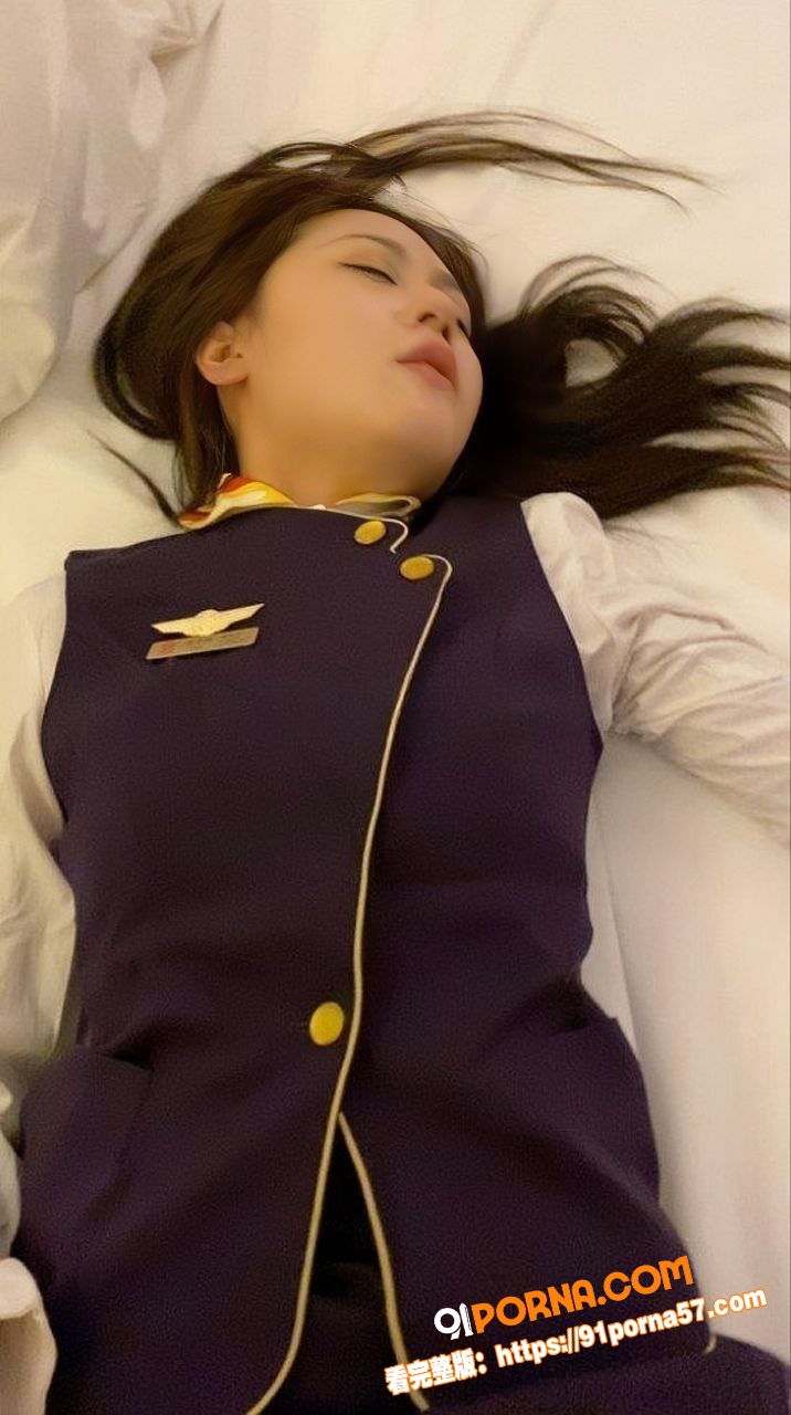 极品高颜值空姐约炮私拍泄...（1）