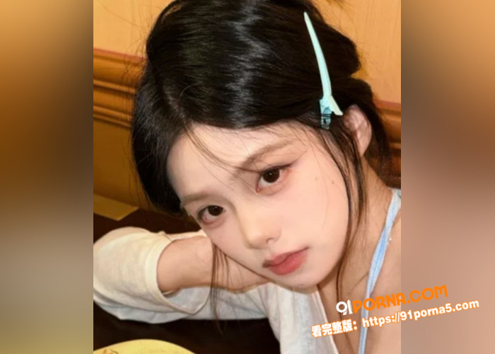 精壮小伙会所约炮短发熟女...（3）