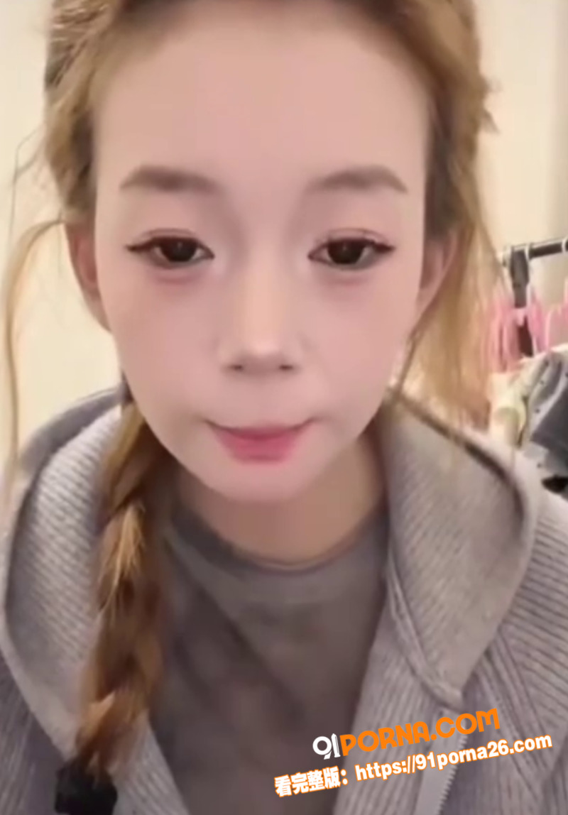 抖音如意女团 妮妮 被闺...（2）