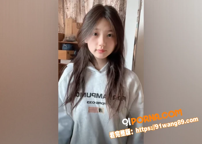 真实父女乱伦！潜入闺女的...（3）