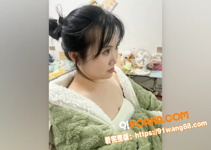 四川成都极品长腿女大学生...（1）