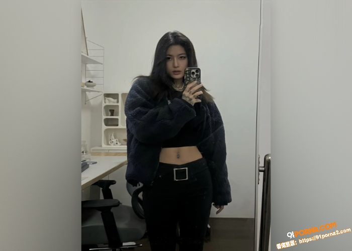 高颜值精神小妹 酒店约炮...（1）