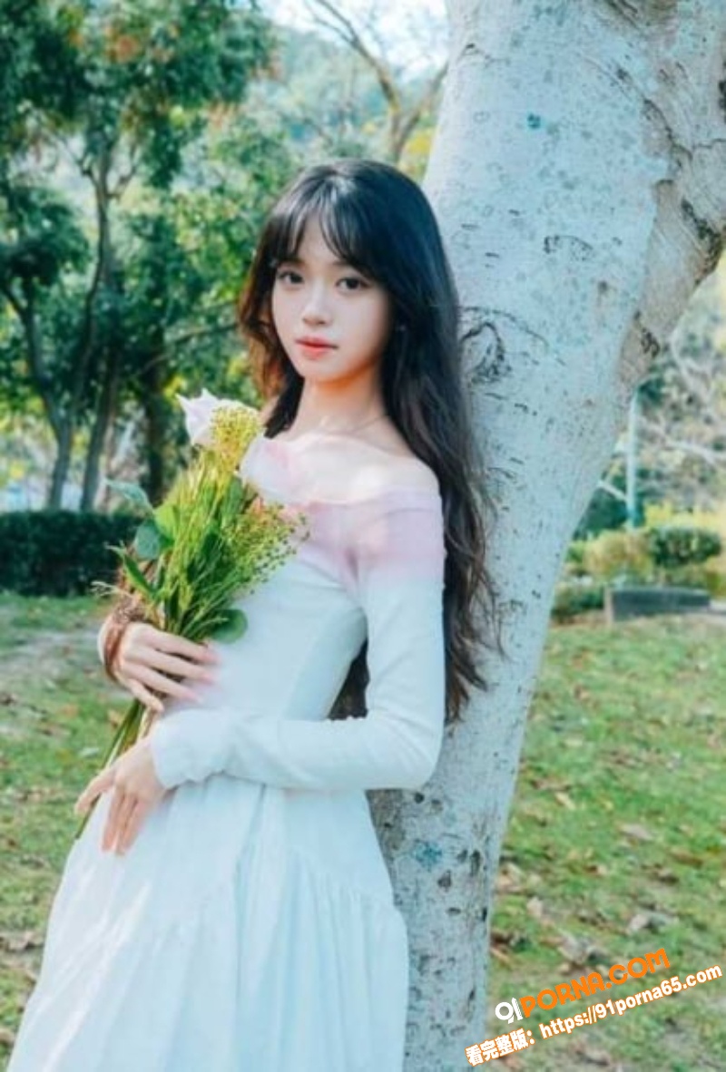 高颜值嫩妹 李依伊 被大...（3）