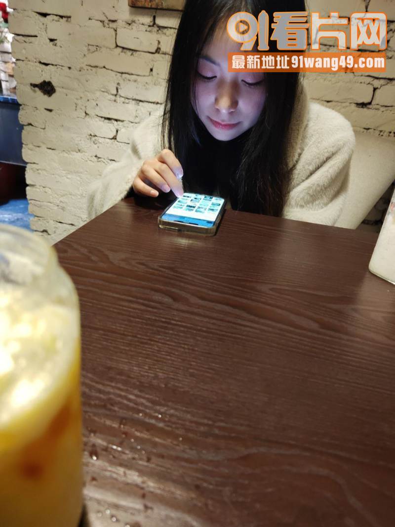往女同事饮料里加精液尿液...（7）